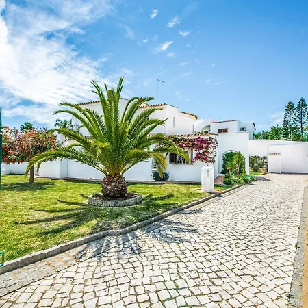 Villa Amizade *